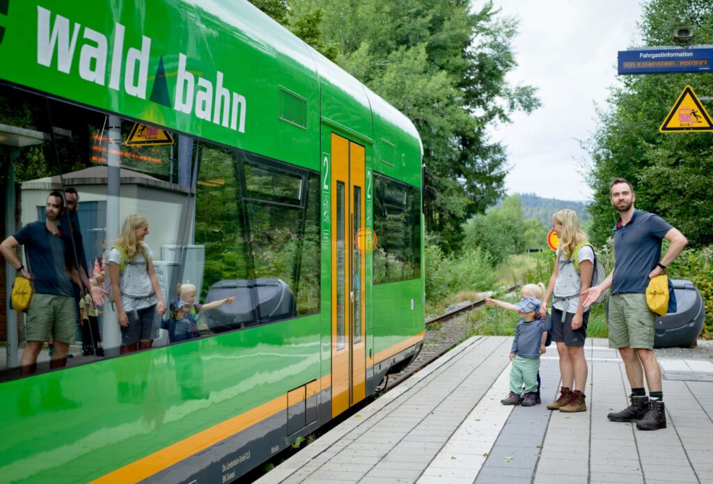 20200823 igelbus waldbahn öpnv imagebilder tourismus besucher familie daniela_blöchinger (183)