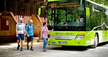 Die letzten Tage der Bus-Saison nutzen