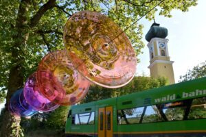 Waldbahn Glasmuseum (2)_Foto Sven Bauer